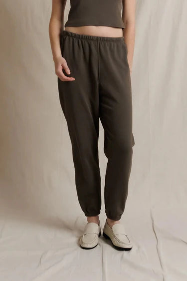 PWT, Johnny Sweatpants