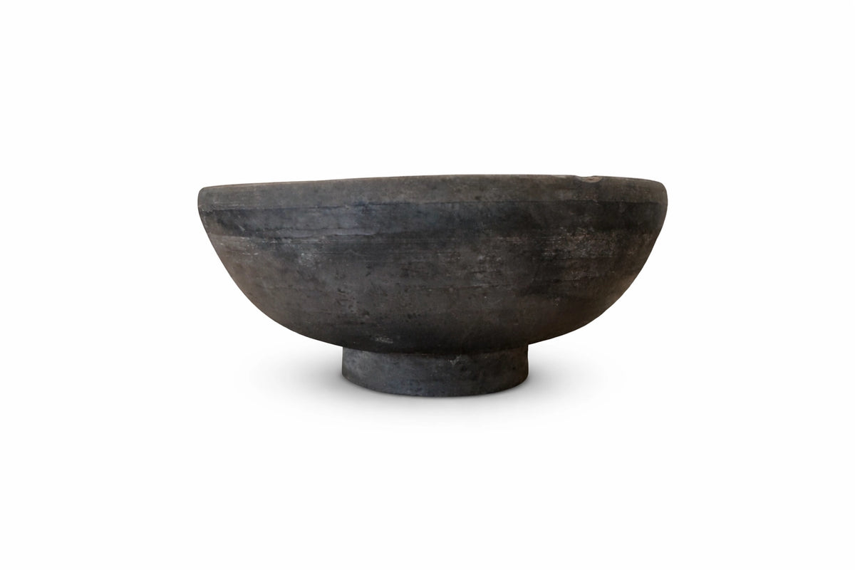 AR, Vintage Clay Bowl