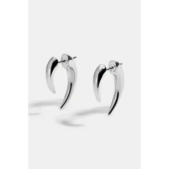 Lili Claspe, Smooth Tusk, Earrings