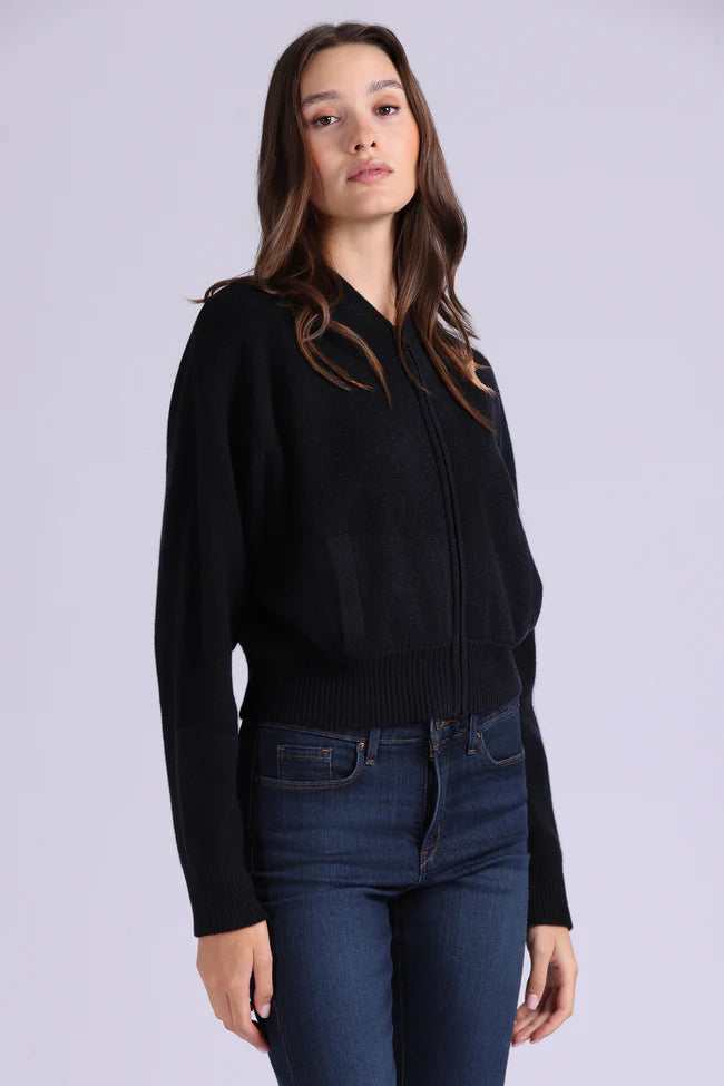 Minnie Rose, Cropped Bomber