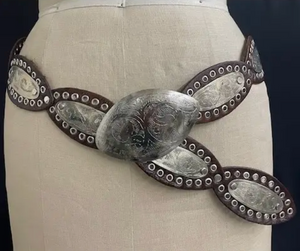 Dairi, Oval Brown Belt