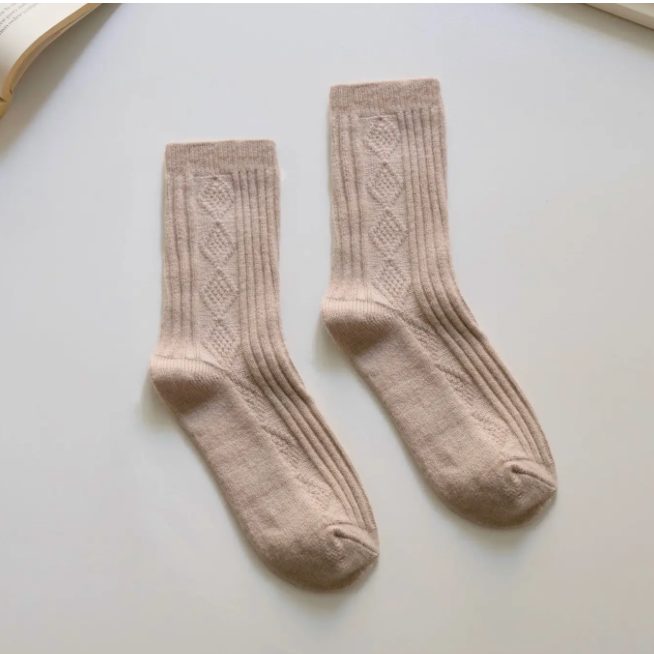 A + R, Cashmere Crew Socks