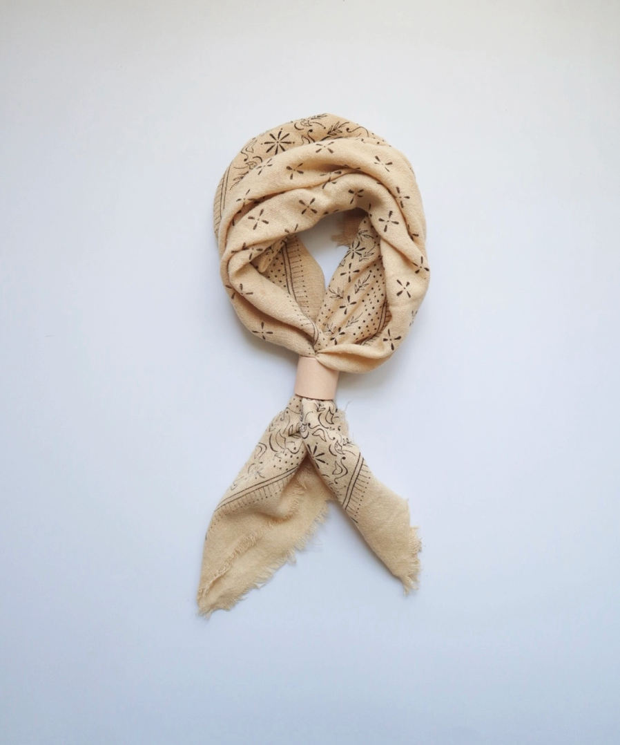 A + R, Western Bandana