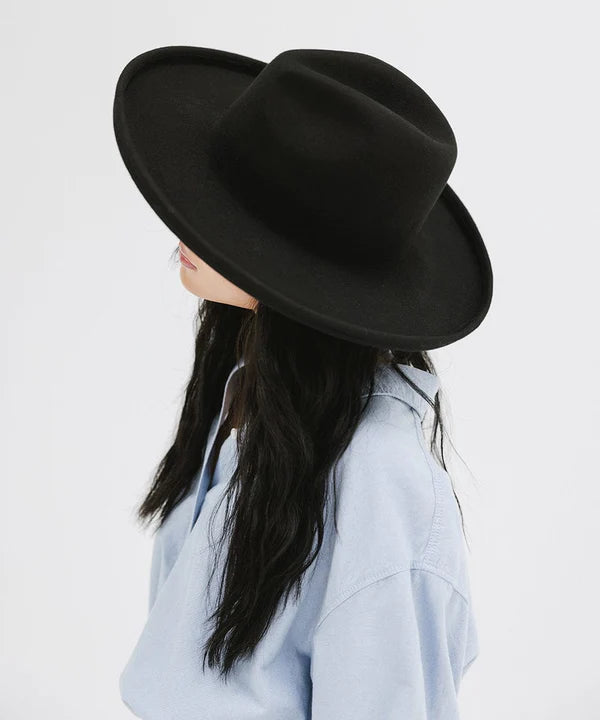 Gigi Pip, Maude Pencil Brim, Black