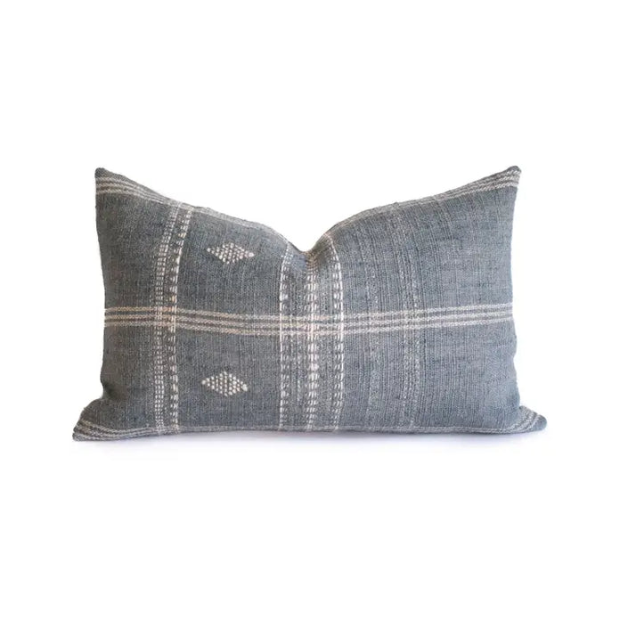 A + R, Aspen Lumbar Pillow